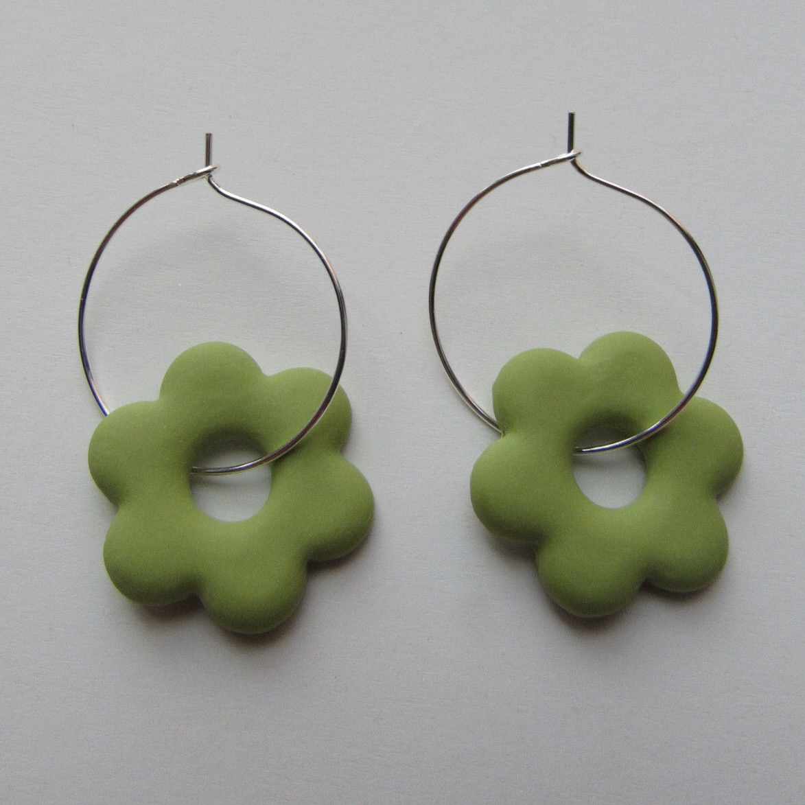 Flower Hoops - Green